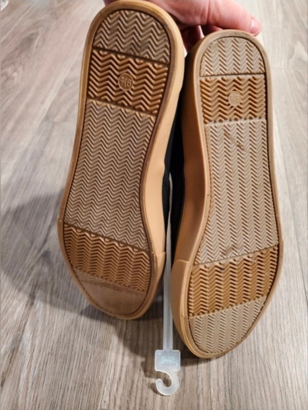 Shoes - Picture 3 of 3